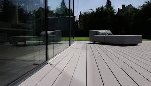 Terrassendielen Wpc Grau Terrassendielen Moderne Terrassen Terrasse