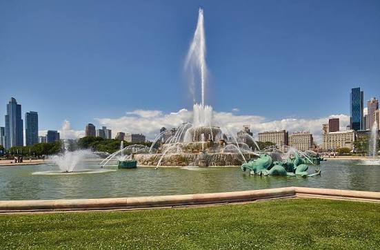 The Beautiful Buckingham Fountain — Julia Bachrach Consulting