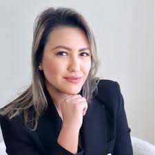 Need an E-Commerce Expert who knows Shopify like their favorite pizza  topping?