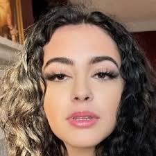 Check spelling or type a new query. Malu Trevejo Pop Singer Alter Geburtstag Bio Fakten Familie Vermogen Grosse Mehr Allfamous Org