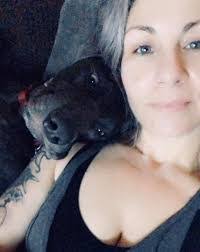 Rena Houser's Instagram, Twitter & Facebook