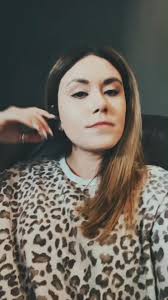 Yvette Davila (@yvette_davvv32)