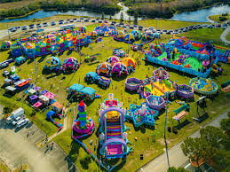 Stop scrolling. Start bouncing!🤸 💥 Jump in, let loose, and make it the  BEST DAY EVER! 🎪💃 🎟️ Link in bio! #TheBigBounceAmerica #BigBounceAmerica  #Party #Event #BounceHouse #ObstacleCourse #FamilyTime #FamilyFun #GoodVibes