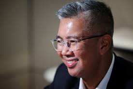 Ambil anak angkat OKU, pasangan mahu beri kehidupan baharu