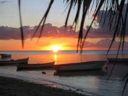 Heute ist sonntag der 3. Sonnenuntergang Sonnenaufgang Sonnenuntergang Heute Sonnenaufgangszeiten Sonnenuntergangszeiten Sonnenuntergang De
