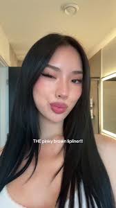 Maha Chaudhry Pinky Brown Lipliners