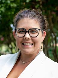 Virginia Beach City Manager Selects Amanda…