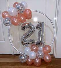 Decoracao De Aniversario Simples 75 Ideias Criativas E Economicas Simple Birthday Decorations Diy Birthday Decorations Birthday Balloon Decorations