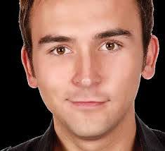 Peter Castello's Instagram, Twitter & Facebook