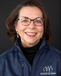 Suzanne Hensley's Instagram, Twitter & Facebook