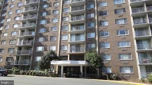 2059 huntington avenue apt 410