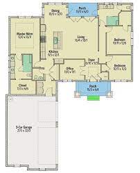 Plan 50145ph Craftsman Ranch With Courtyard Entry Garage Courtyard House Plans Courtyard Entry Garage House Plans