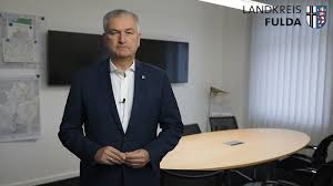 Volker bouffier ist an hautkrebs erkrankt. Corona In Hessen Fallzahlen Steigen Drastisch Main Kinzig Erreicht Hochste Warnstufe Fulda