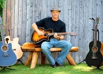 Live Music: Dan Sherwin