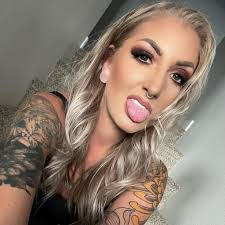 Joshua Worrell's Instagram, Twitter & Facebook