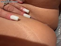 Thickmommy.15's Best Leaks - See Her Unfiltered from OnlyFans