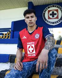 Club de Futbol Cruz Azul added...