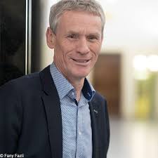 Amazon.com: Krisen anders denken: Wie Menschen mit Bedrohungen umgegangen  sind und was wir daraus lernen können