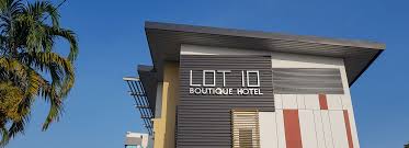Kuching is a vibrant little city with ancient temples, wonderful shopping and plenty of attractions to keep you entertained on your next vacation. Hotel Review Lot 10 Boutique Hotel Kuching Sarawak Borneo