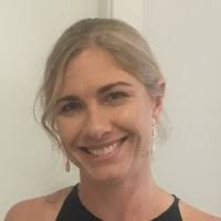 200+ perfiles de «Rollason»