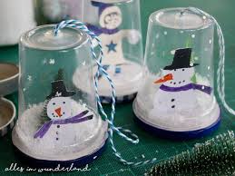 Pin Von Kerstin Rusch Auf Eiswelt In 2020 Basteln Mit Plastikbechern Schneekugel Basteln Schneekugel