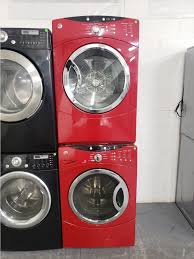 And while you may be increasing the number of clothes you're washing, you'll be using less water and energy. Ge Red Front Load Washer And Gas Dryer Set Out Of Stock Kimo S Appliances Van Nuys