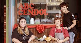 Order a bowl of ice kacang (rm5) and expect a mound of shaved ice dressed in evaporated milk and. Kwong Wah Ais Kacang Done Right Eat Drink Malay Mail