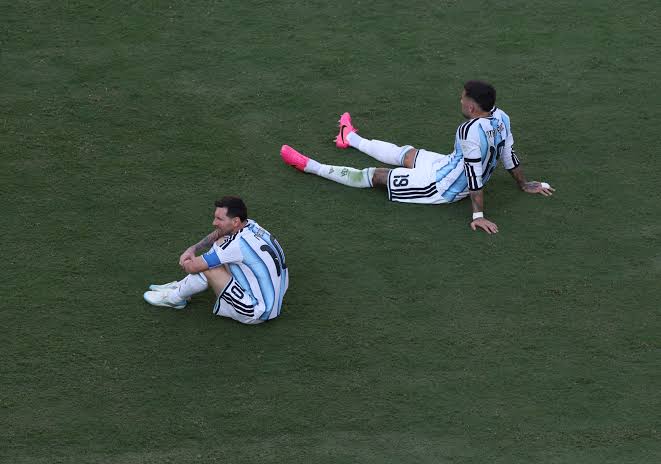 La autocrítica y el sufrimiento de la prensa transandina tras perder el  Mundial: “A Argentina le pesó la final” - La Tercera