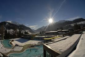 The wellness facilities are both indoors and. Bagni Nuovi E Bagni Vecchi Recensioni Su Bormio Terme Bormio Tripadvisor