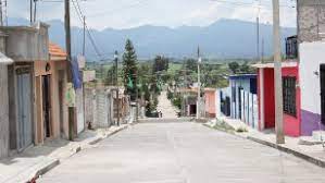 La colonia francisco villa es una localidad del municipio jacona, en michoacán de ocampo, y abarca un área cercana a 10 hectáreas. Donald Trump Mexico Money Transfers Wall Cnn