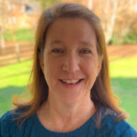 Kendra Beard's Instagram, Twitter & Facebook