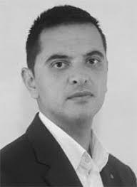 Dina Sadik's Instagram, Twitter & Facebook