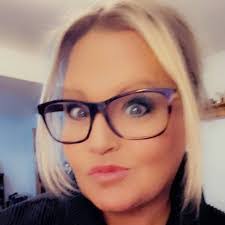 Kristie Conner's Instagram, Twitter & Facebook