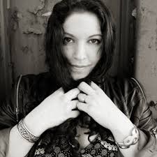 Kat DaVille (@katdaville)