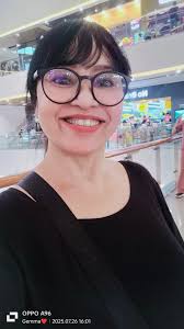 Happy bonding with my lovely niece #follower #viewers #bonding #smile