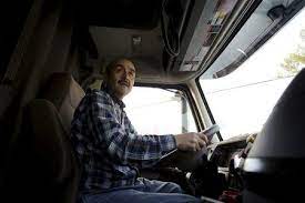 Berapa gaji sopir truk cabe? Berapa Penghasilan Supir Mobil Truk Galena