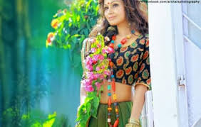 Shritha Sivadas hot navel in malayalam actress - video Dailymotion