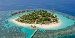 With scarlett johansson, ewan mcgregor, djimon hounsou, steve buscemi. Jung Reference Object Kandolhu Island Maldives