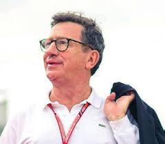 Hamilton hits Vettel where it hurts