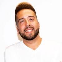 200+ "Corea" profiles