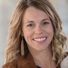 Beth Koch's Instagram, Twitter & Facebook