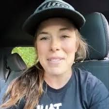 Hallie Marks's Instagram, Twitter & Facebook