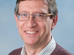 Manacor: 5 de juliol, a les 20:00 hores, el poeta Pere Rosselló Bover ens  oferirà la conferència «Miquel Àngel Riera i la literatura», que serà  acompanyada d'un breu recital poètic i musical