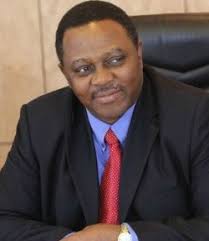 The curse of the indigenous banks His fault? … Former Reserve Bank of  Zimbabwe chief Gideon Gono |