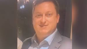 Two senior Kinahan figures sentenced for gun plot roles