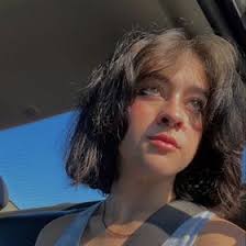 Shyla Campbell's Instagram, Twitter & Facebook