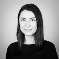 100+ perfiles de «Strauch»