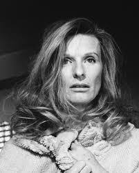 Jan Crane's Instagram, Twitter & Facebook