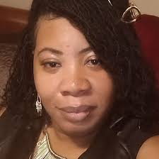 Little bit of Strawberries & Cream Scoop-apalooza left? Perfect. 🍵