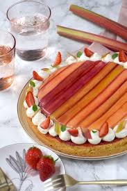 Fantastik Rhubarbe Vanille De Michalak Anne Sophie Fashion Cooking Recette En 2020 Michalak Recette Nappage Pour Tarte Rhubarbe